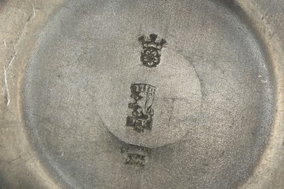 Lot 356 - A FRENCH PEWTER COMMEMORATIVE DISH