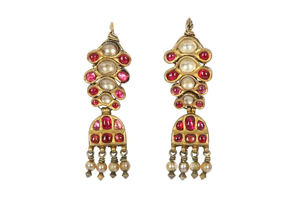 Lot 242 - A PAIR OF RUBY AND SPINEL-ENCRUSTED EARRINGS
