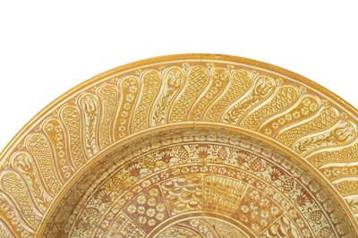 Lot 353 - A LARGE HISPANO-MORESQUE REVIVAL COPPER-LUSTRE POTTERY CHARGER
