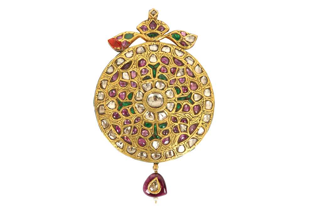 Lot 240 - A RUBY AND SPINEL-ENCRUSTED POLYCHROME-ENAMELLED GOLD PENDANT