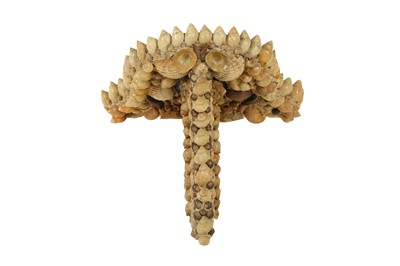 Lot 259 - DIORAMA: A  SHELL DIORAMA, PROBABLY 19TH CENTURY