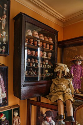 Lot 193 - DOLLS: TWO VENTRILOQUIST HEAD DOLLS, 20TH CENTURY