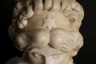 Lot 136 - ADOLFO CIPRIANI (ITALIAN, ACTIVE 1880-1930): A LATE 19TH CENTURY ALABASTER BUST OF A MAIDEN