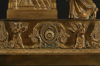 Lot 275 - AN EARLY 19TH CENTURY FRENCH EMPIRE PERIOD GILT BRONZE FIGURAL MANTEL CLOCK