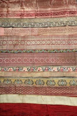 Lot 420 - A COLLECTION OF SARI BORDERS