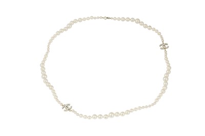 Lot 389 - Chanel Pearl CC Logo Sautoir Necklace