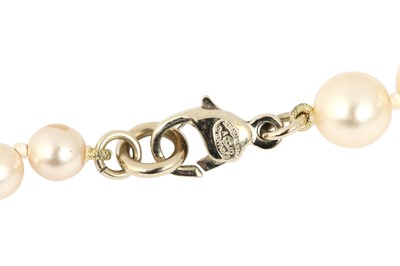 Lot 389 - Chanel Pearl CC Logo Sautoir Necklace