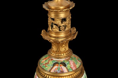 Lot 86 - A PAIR OF LATE 19TH CENTURY CHINESE FAMILLE ROSE PORCELAIN LAMP BASES