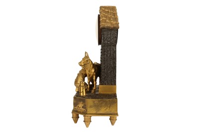 Lot 318 - AN EARLY 19TH CENTURY FRENCH EMPIRE PERIOD GILT AND PATINATED BRONZE FIGURAL MANTEL CLOCK