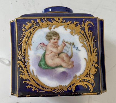 Lot 185 - A RARE MID 19TH CENTURY SEVRES STYLE PORCELAIN BLUE GROUND TRAVELLING TEA SERVICE