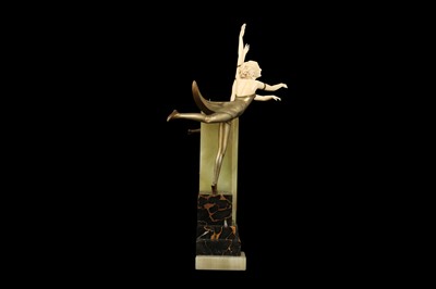 Lot 165 - FERDINAND PREISS (1882-1943): A RARE CLOCK MOUNTED WITH DANCING GIRLS  'BUTTERFLY DANCERS'