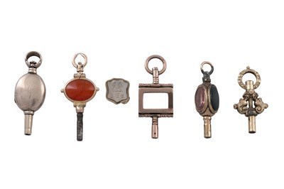 Lot 625 - A COLLECTION OF POCKET WATCH KEYS, LATE 19TH TO EARLY 20TH CENTURY