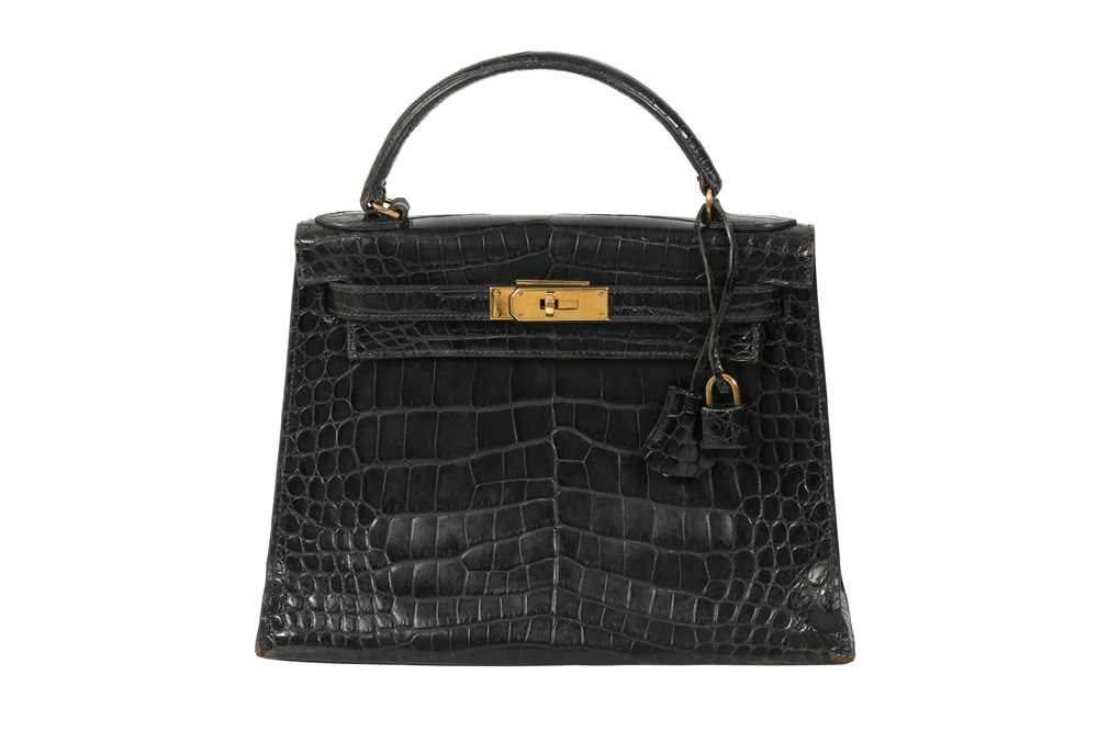 Lot 326 - Hermes Black Shiny Crocodile Kelly Selier 28