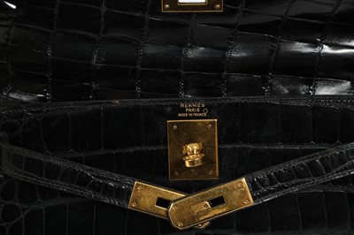 Lot 326 - Hermes Black Shiny Crocodile Kelly Selier 28