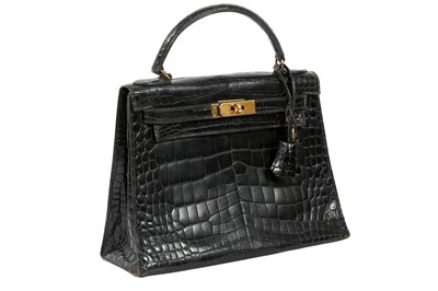 Lot 326 - Hermes Black Shiny Crocodile Kelly Selier 28