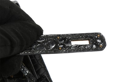 Lot 326 - Hermes Black Shiny Crocodile Kelly Selier 28