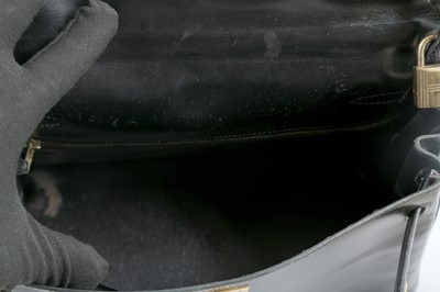 Lot 327 - Hermes Black Box Kelly Sellier 28