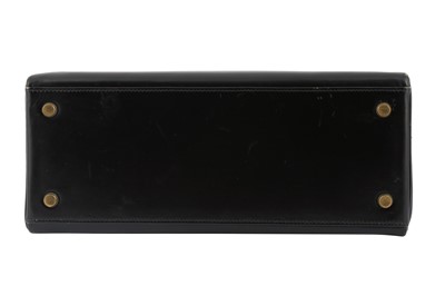 Lot 327 - Hermes Black Box Kelly Sellier 28