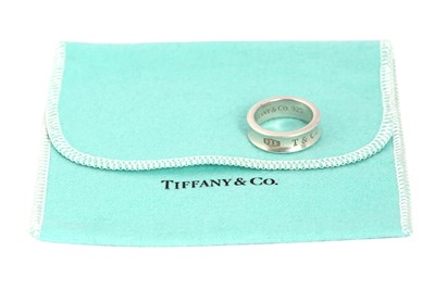 Lot 463 - Tiffany & Co. Silver Bevelled Ring