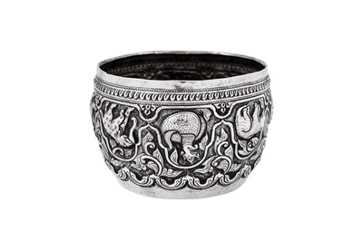 Lot 102 - An early 20th century Siamese (Thai) unmarked silver bowl, Northern Thailand possibly Chiang Mai circa 1920