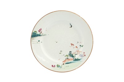 Lot 371 - A CHINESE FAMILLE ROSE 'PHOENIX' DISH.