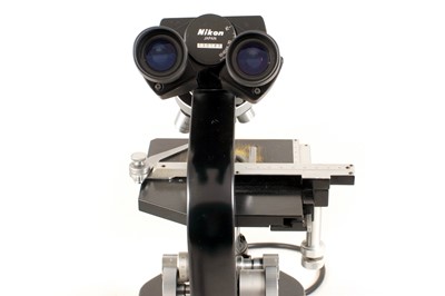 Lot 331 - Nikon S Illuminated Microscope.