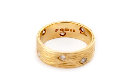 Lot 106 - Kutchinsky | A gold and diamond ring, 1964-65