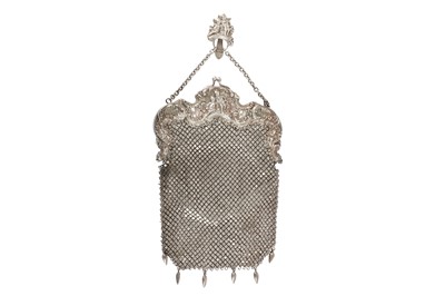 Lot 879 - AN EARLY 20TH CENTURY AMERICAN STERLING SILVER MESH PURSE, NEWARK, NEW JERSEY CIRCA 1910 BY UNGER BROTHERS