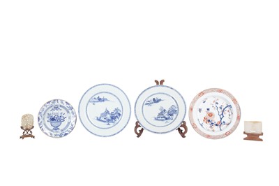 Lot 435 - A PAIR OF CHINESE BLUE AND WHITE PORCELAIN PLATES, 18TH CENTURY