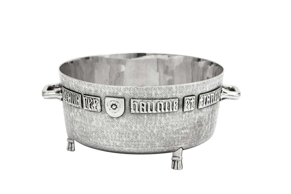 Lot 571 - A George V sterling silver replica ‘Winchester Bushel’ bowl, London 1927 by Edward Barnard and Sons