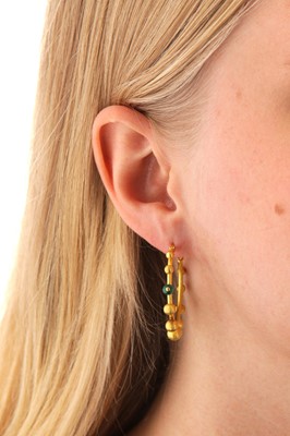 Lot 158 - A pair of malachite hoop earrings