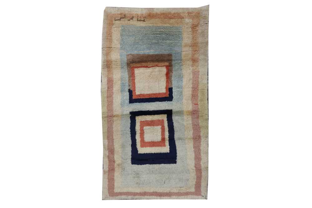 Lot 91 - A FINE GABBEH LARGE RUG, SOUTH-WEST PERSIA