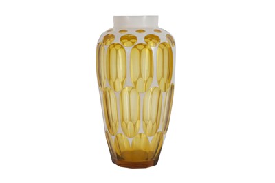 Lot 67 - A WHITE OPALINE AND CLEAR AMBER GLASS OVERLAY VASE, 20TH CENTURY