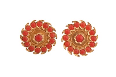 Lot 797 - λ A PAIR OF CORAL EARRINGS