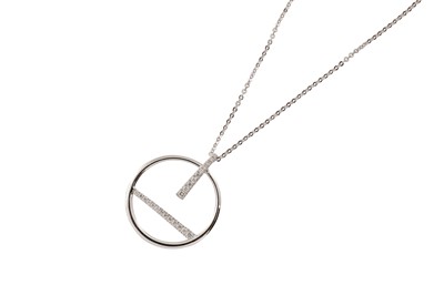 Lot 130 - A diamond pendant necklace