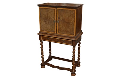 Lot 165 - A WILLIAM AND MARY LABURNUM INLAID CABINET ON STAND