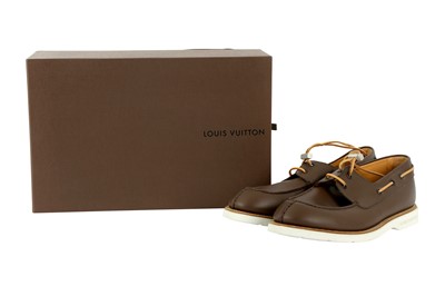 Lot 134 - Louis Vuitton Cup Brown Deck Shoe - Size 6.5