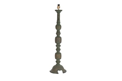 Lot 1111 - A CHINESE BRONZE CANDLESTICK, 20TH CENTURY