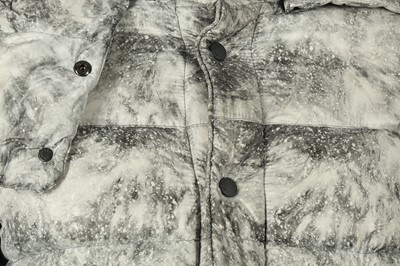 Lot 26 - Moncler Grey Print Puffer Jacket - Size 0