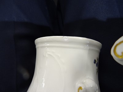 Lot 75 - A MEISSEN PORCELAIN COFFEE POT AND COVER, 18TH CENTURY