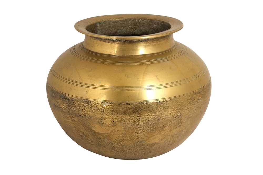 Lot 467 - A LARGE BRASS LOTA (WATER CONTAINER)