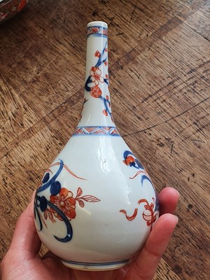 Lot 453 - A CHINESE IMARI ROSE WATER SPRINKLER.