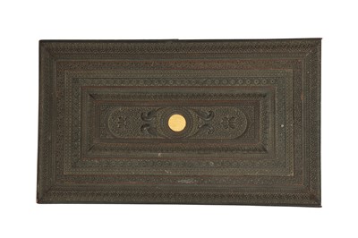 Lot 469 - λ AN ANGLO-INDIAN CARVED SANDALWOOD BOX