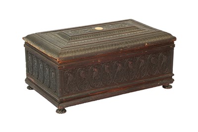 Lot 1061 - λ AN ANGLO-INDIAN CARVED SANDALWOOD BOX