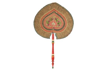 Lot 442 - A CEREMONIAL DOUBLE-SIDED TEMPLE FAN WITH BEETLE WINGS