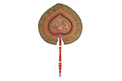 Lot 442 - A CEREMONIAL DOUBLE-SIDED TEMPLE FAN WITH BEETLE WINGS