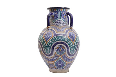 Lot 401 - A LARGE MOROCCAN VASE