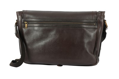 Louis Vuitton - Omaha Utah Leather Messenger Bag Coffee