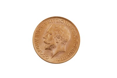 Lot 771 - A GEORGE V FULL GOLD SOVEREIGN, DATED 1915