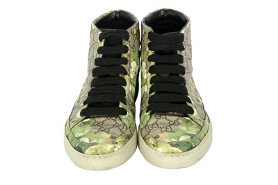 Lot 157 - Gucci Beige Supreme GG Bloom High Top Trainer - Size 6.5